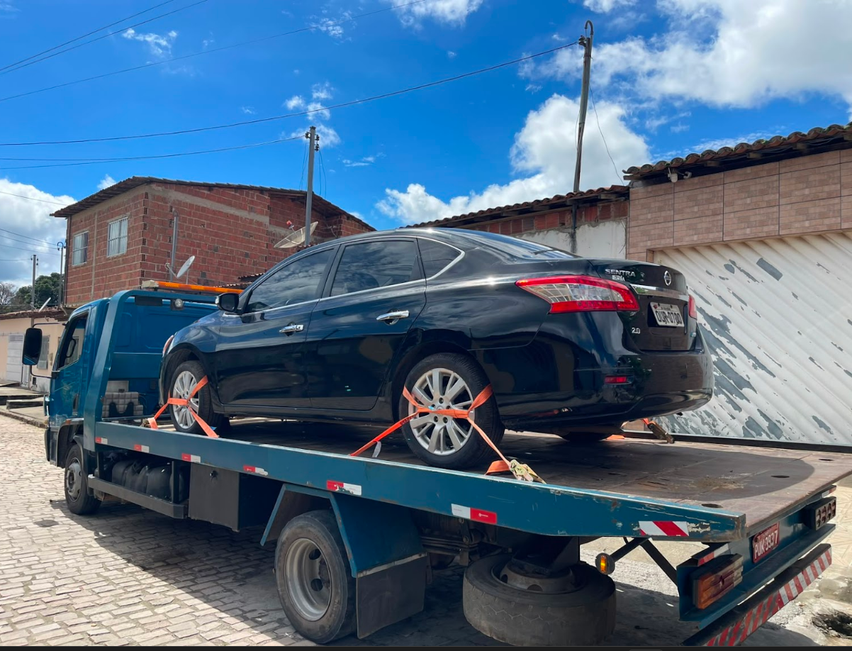 Transporte seguro de carro Sentra